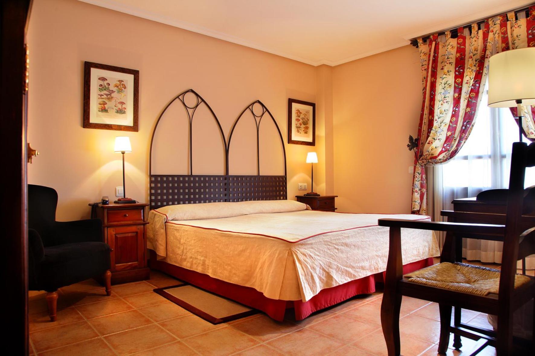 Hosteria De Guara Бьерхе Номер фото